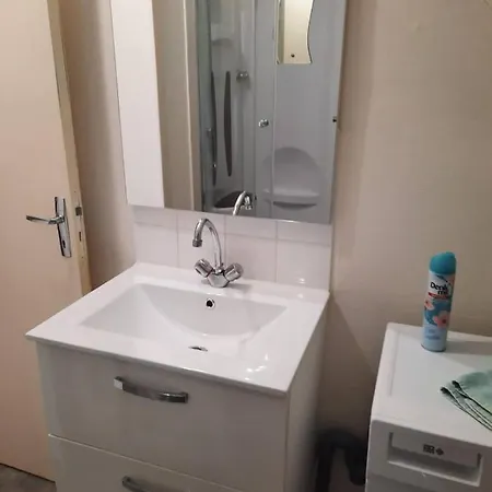 La Marmotte De La Cathédrale - Calme - Jardin Appartement *