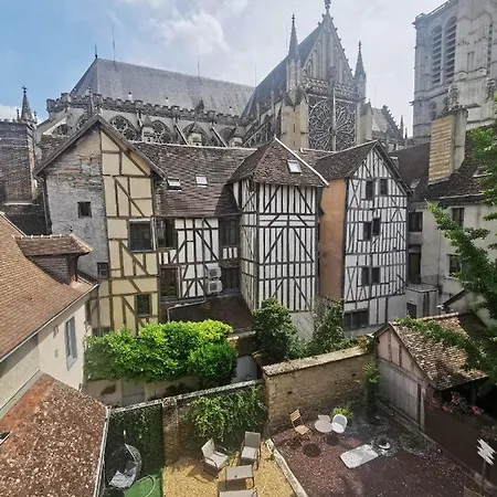 La Marmotte De La Cathedrale - Calme - Jardin * Troyes